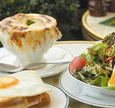 CAFE AUX BACCHANALES オーバカナル アミュプラザ博多駅